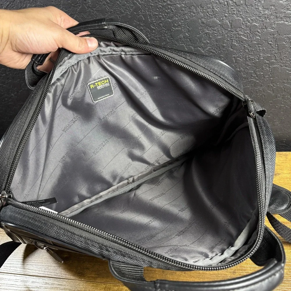 Kenneth Cole Reaction R-Tech Black Ballistic Nylon Laptop Briefcase Bag Large‎